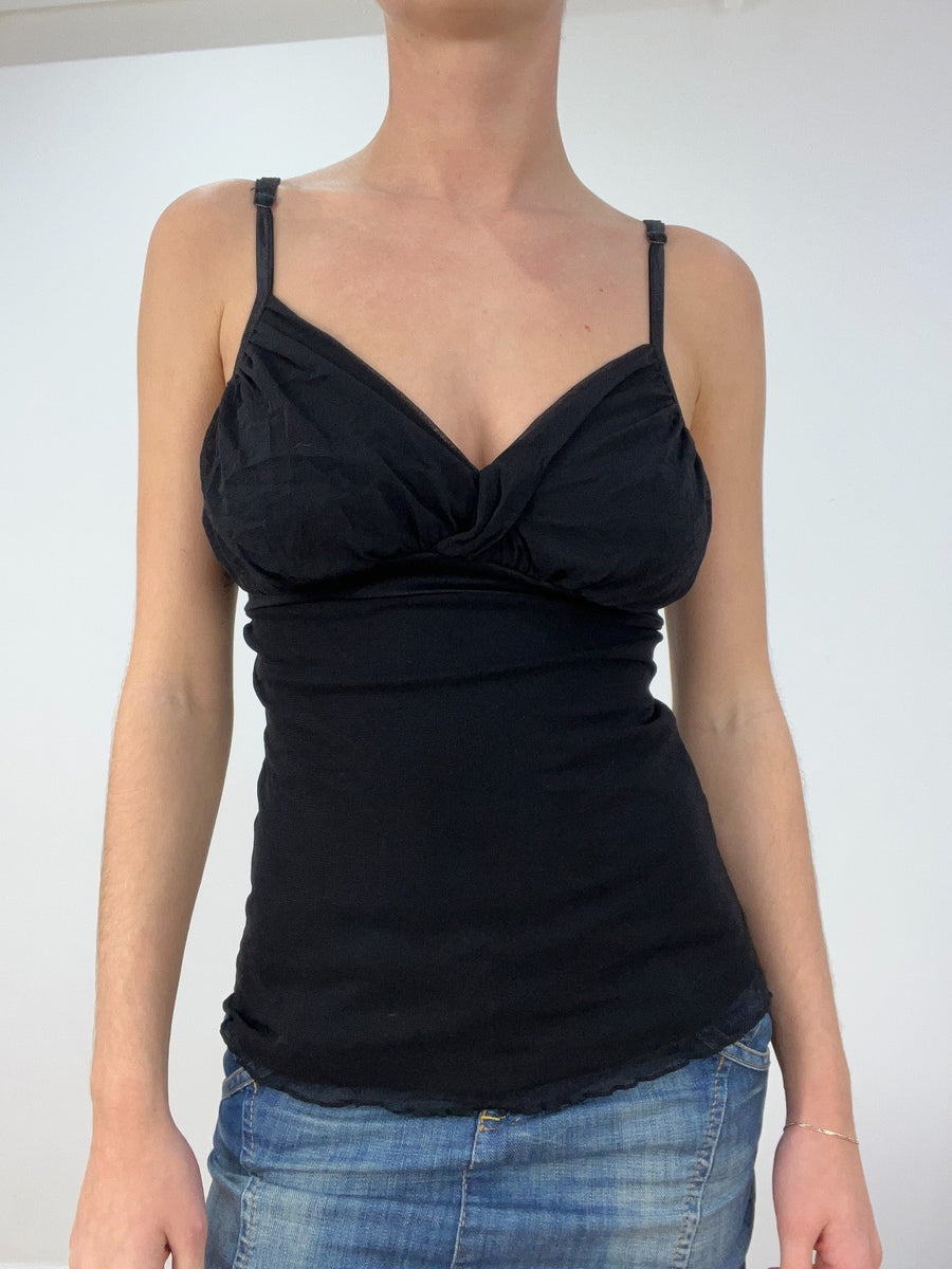 WINTER FAVOURITES | taille: S · couleur: noir · article: caraco · détails: torsadé + devant