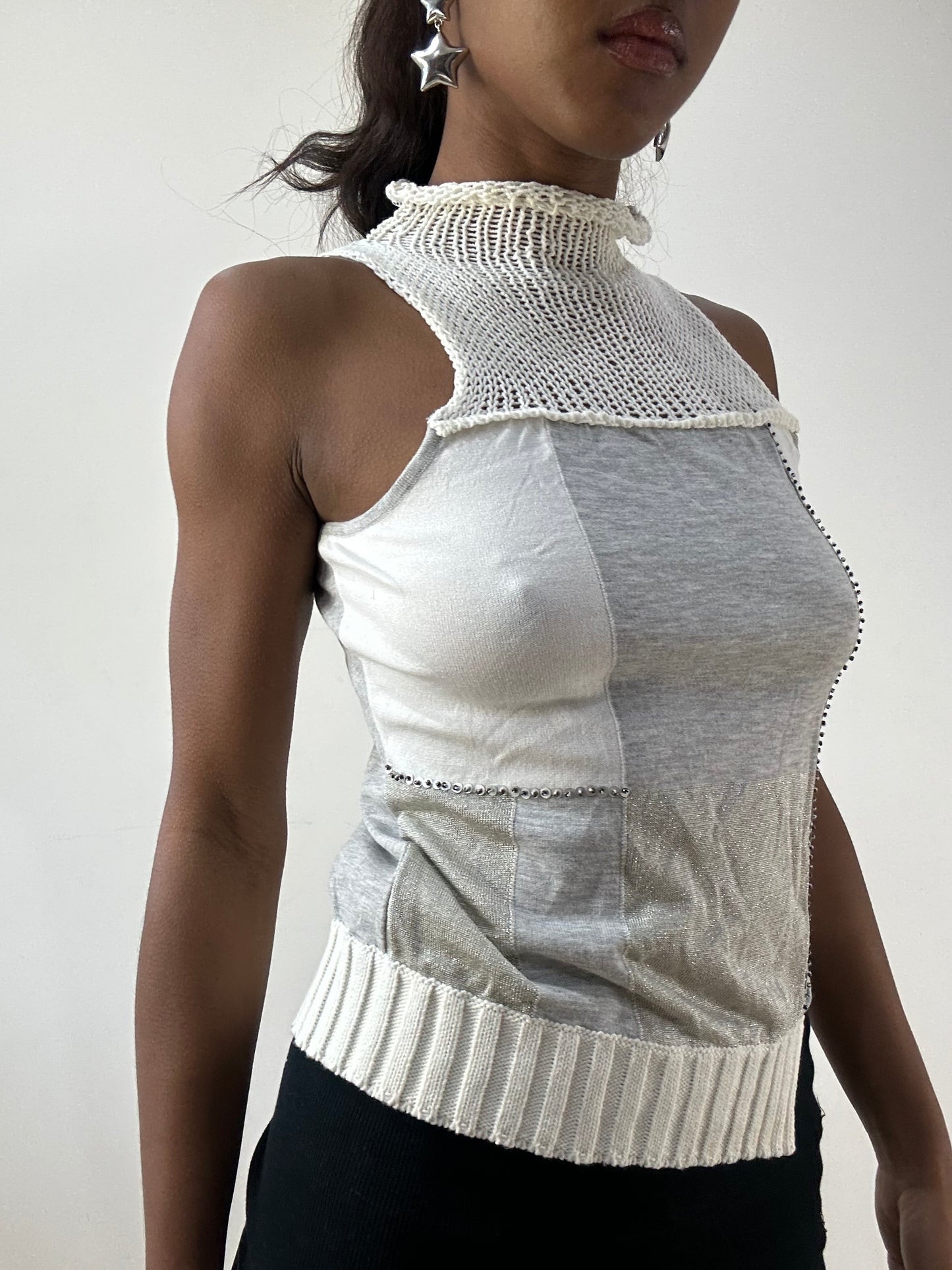 BEST PICKS | extra small white sleeveless turtleneck top