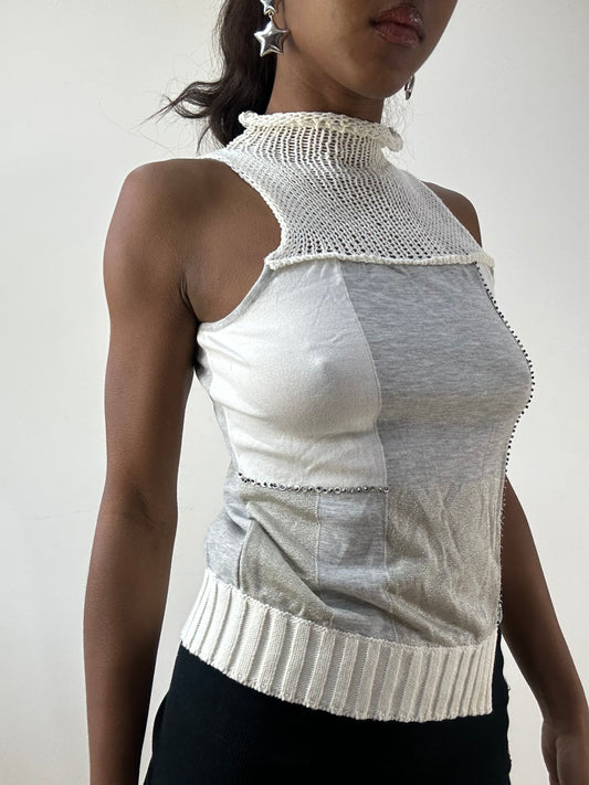 BEST PICKS | extra small white sleeveless turtleneck top