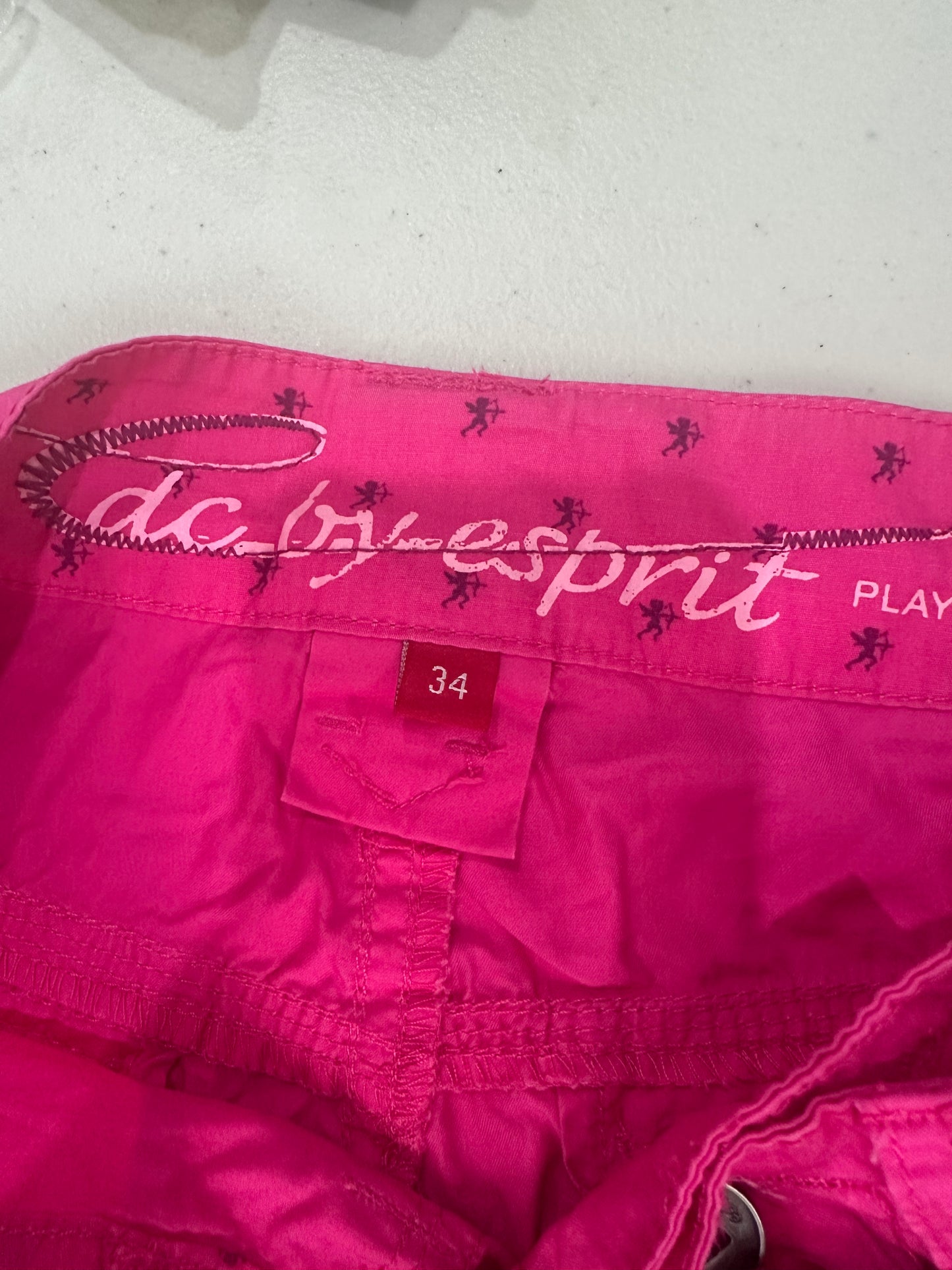colourmaxxing drop | small/medium pink esprit cargo shorts