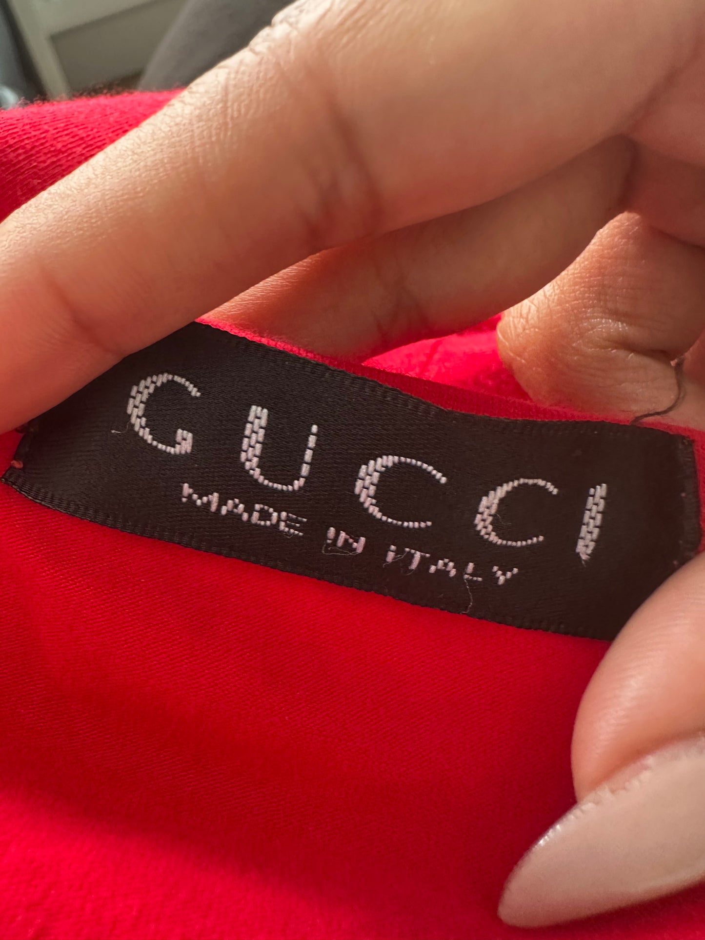 summermaxxing drop | small red gucci logo print long sleeve top