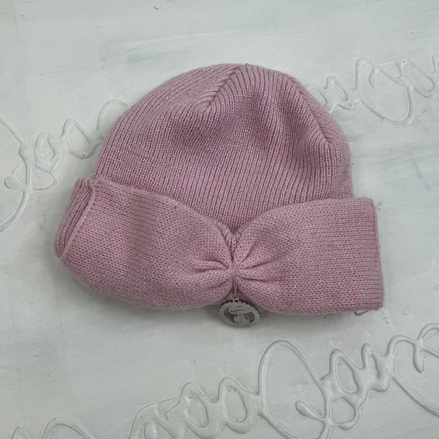 CHALET GIRL DROP | pink knit beanie with snoopy charm