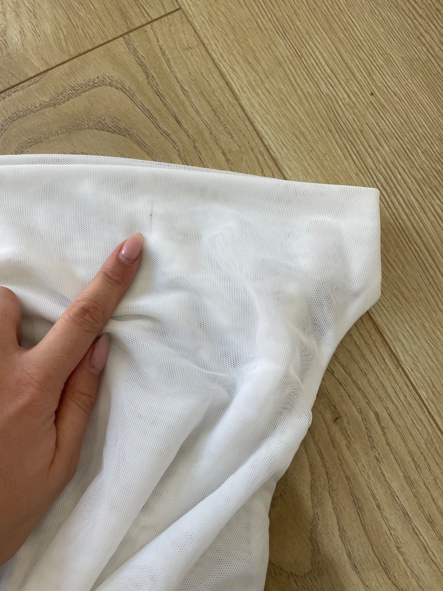 #277 SAMPLE SALE | small poppy top in white