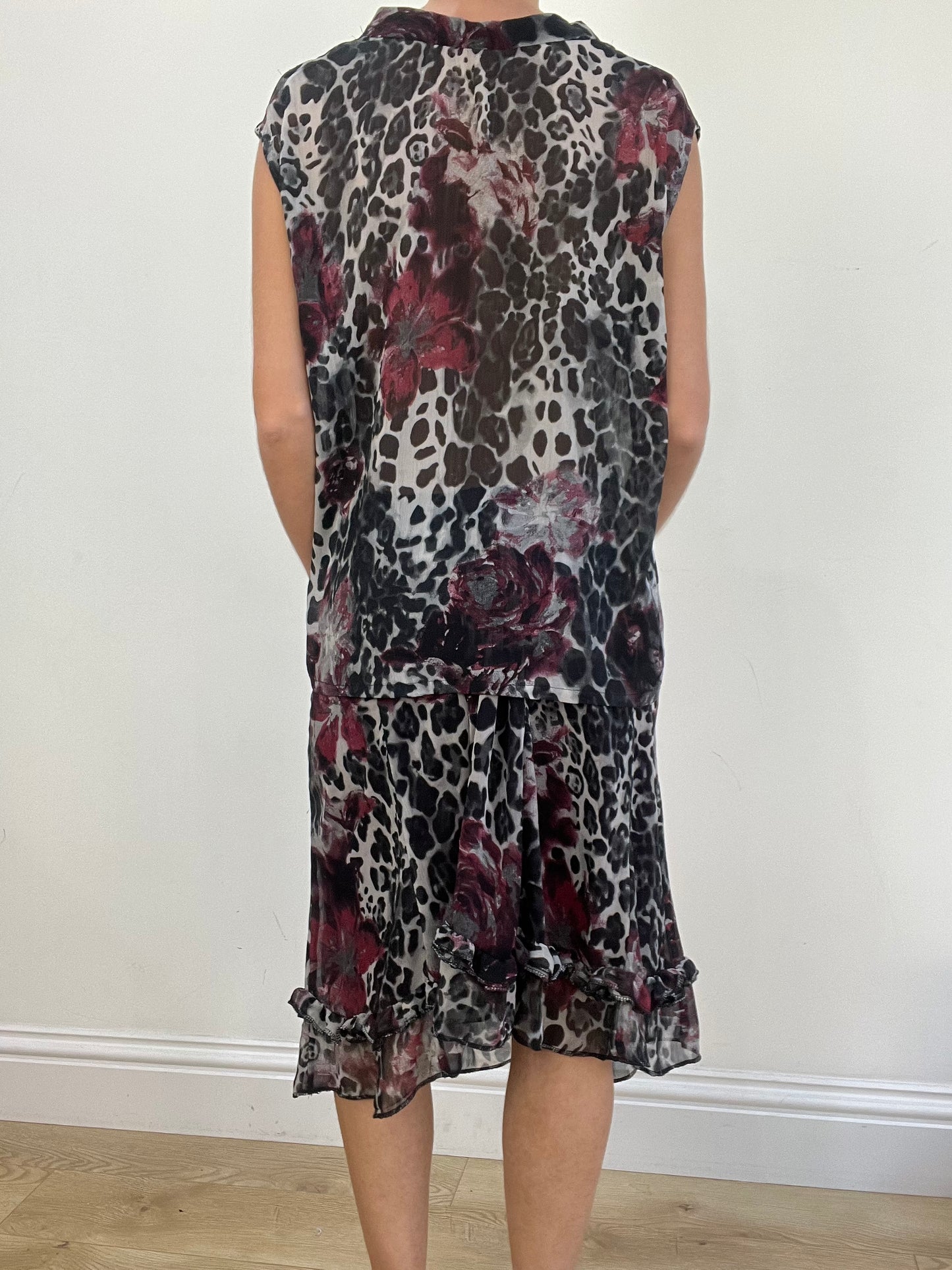 vintage edit three | large red and black leopard print cami skirt set