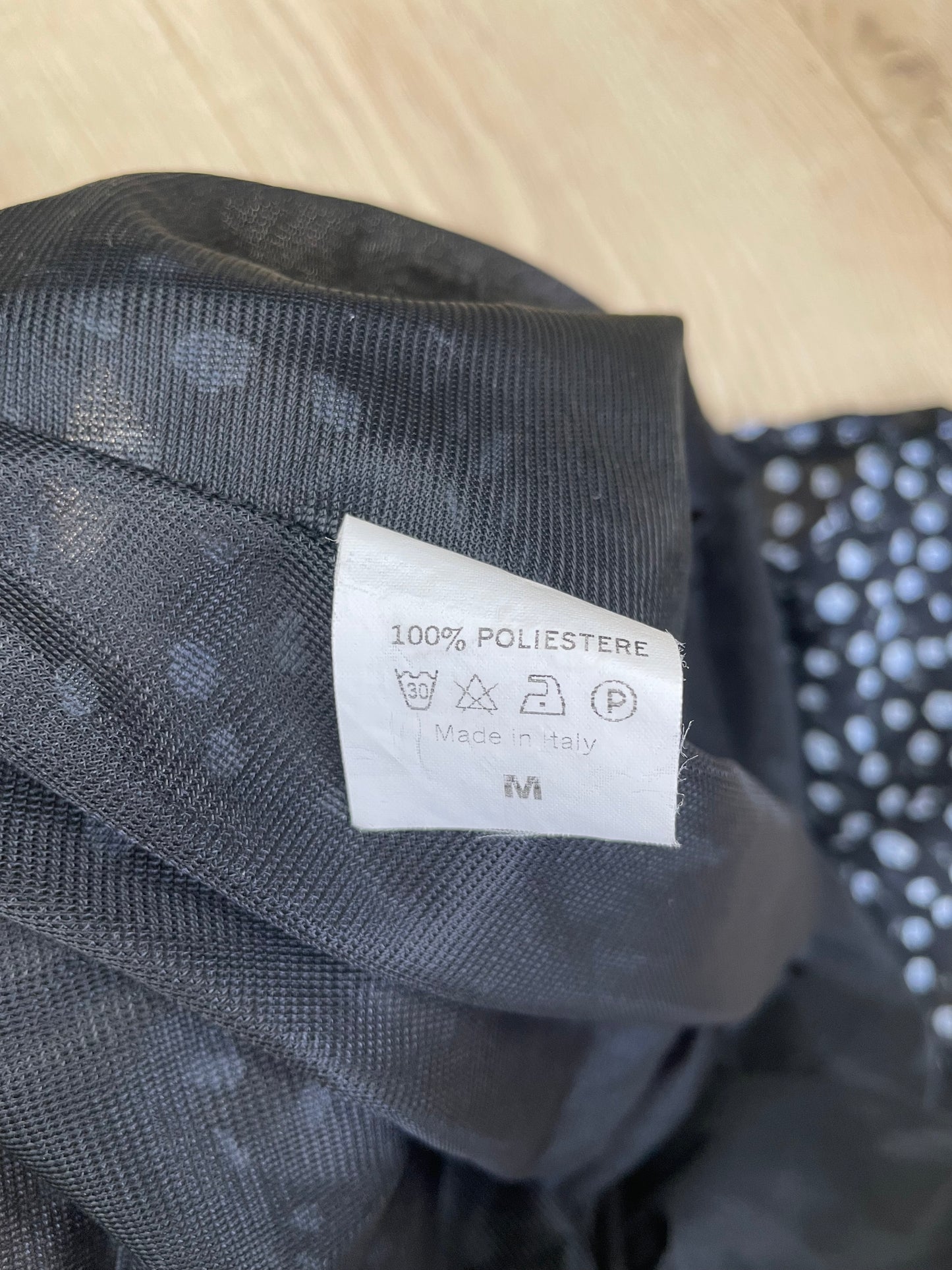 VINTAGE PICKS | medium black maxi skirt