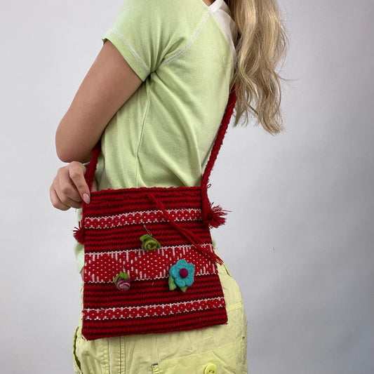 COTTAGECORE DROP | red patterned crossbody bag