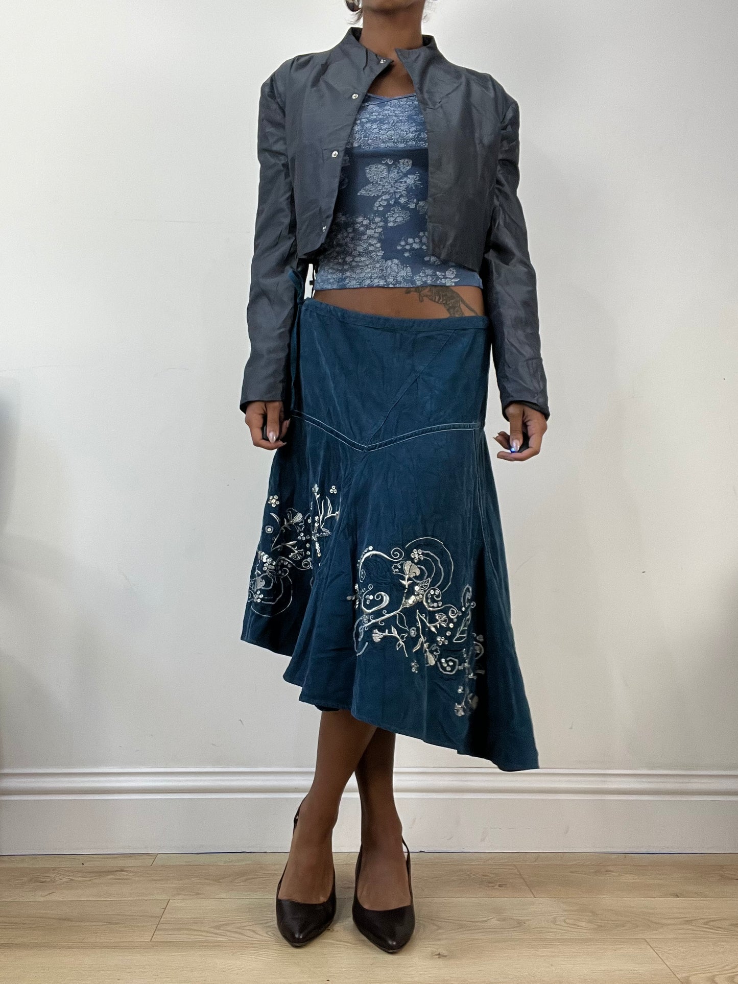 AUTUMN EDIT | medium blue grey iridescent cropped jacket