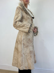 WINTER TRENDS | Capa de estilo afegão médio beige longo com faux fur