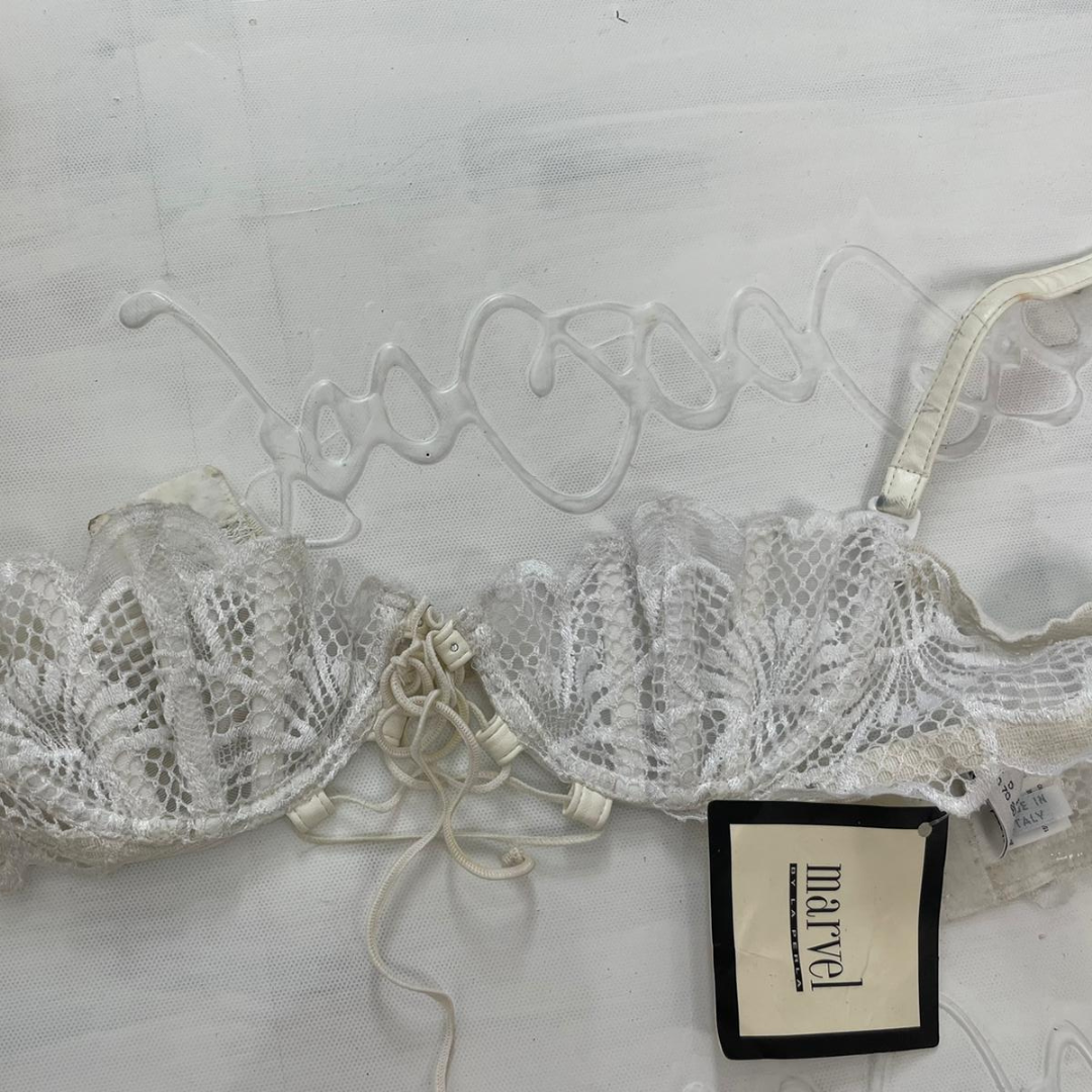MERMAID CORE DROP | white lace shell bra