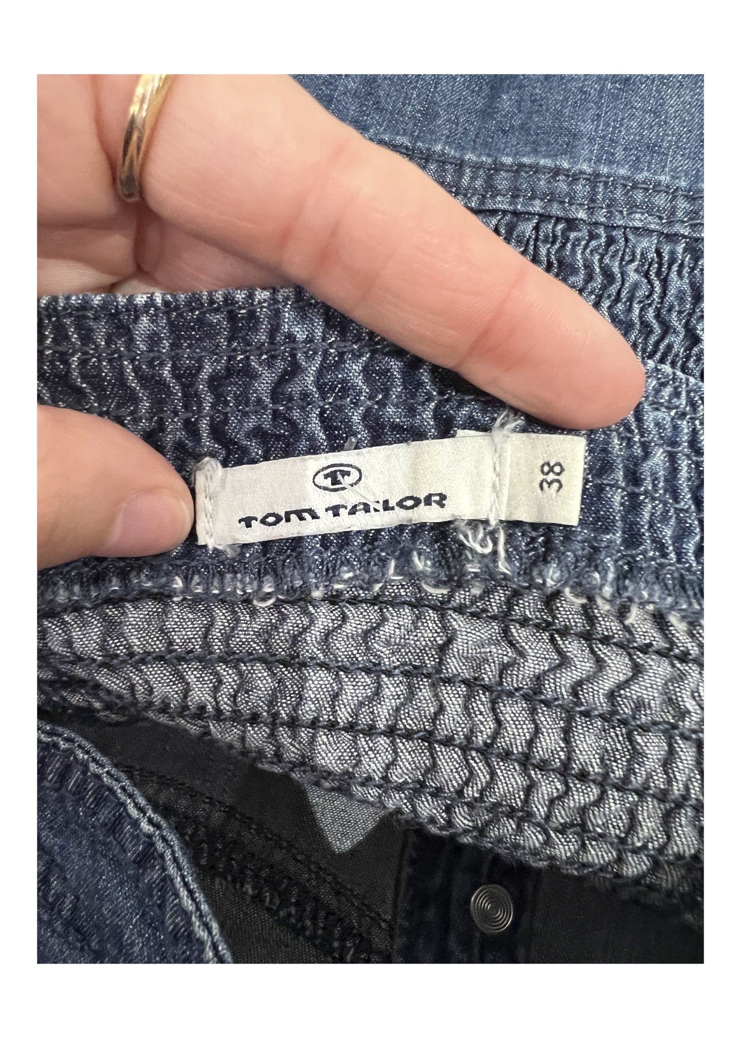 small medium Tom Tailor denim button up top label
