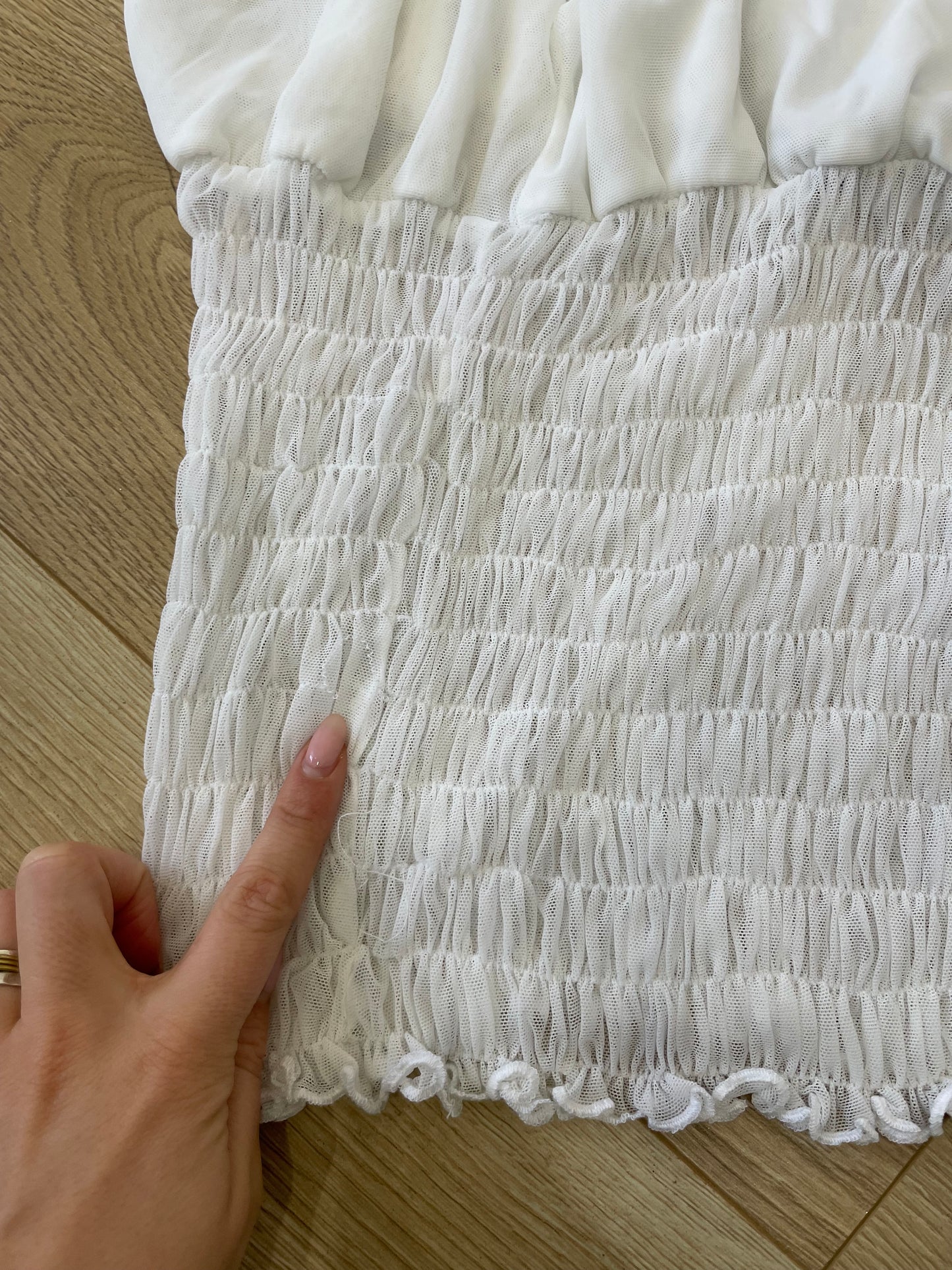 #257 SAMPLE SALE | small poppy top in white