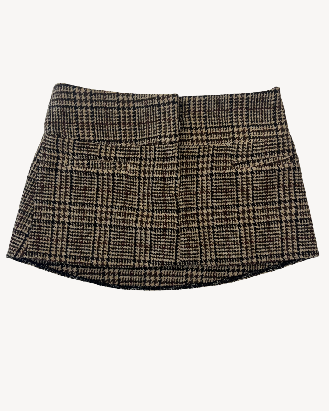 the alma skort in brown tartan