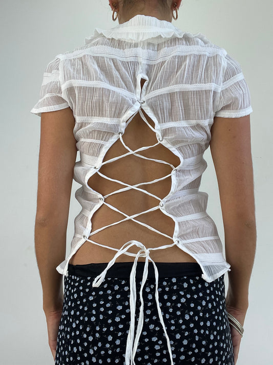 VINTAGE PICKS | small white short sleeve sheer blouse