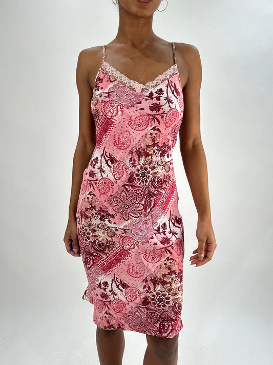 vintage edit thirty-five | small pink yessica patterned midi dress