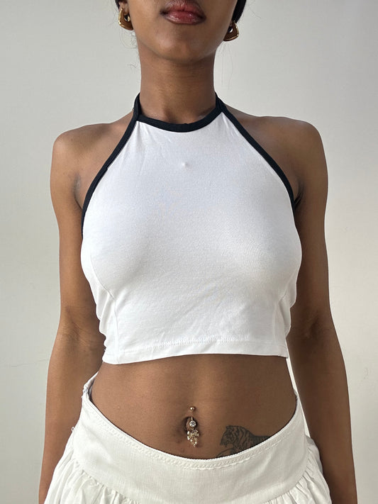 💻‼️ small white halter neck crop top with black trim
