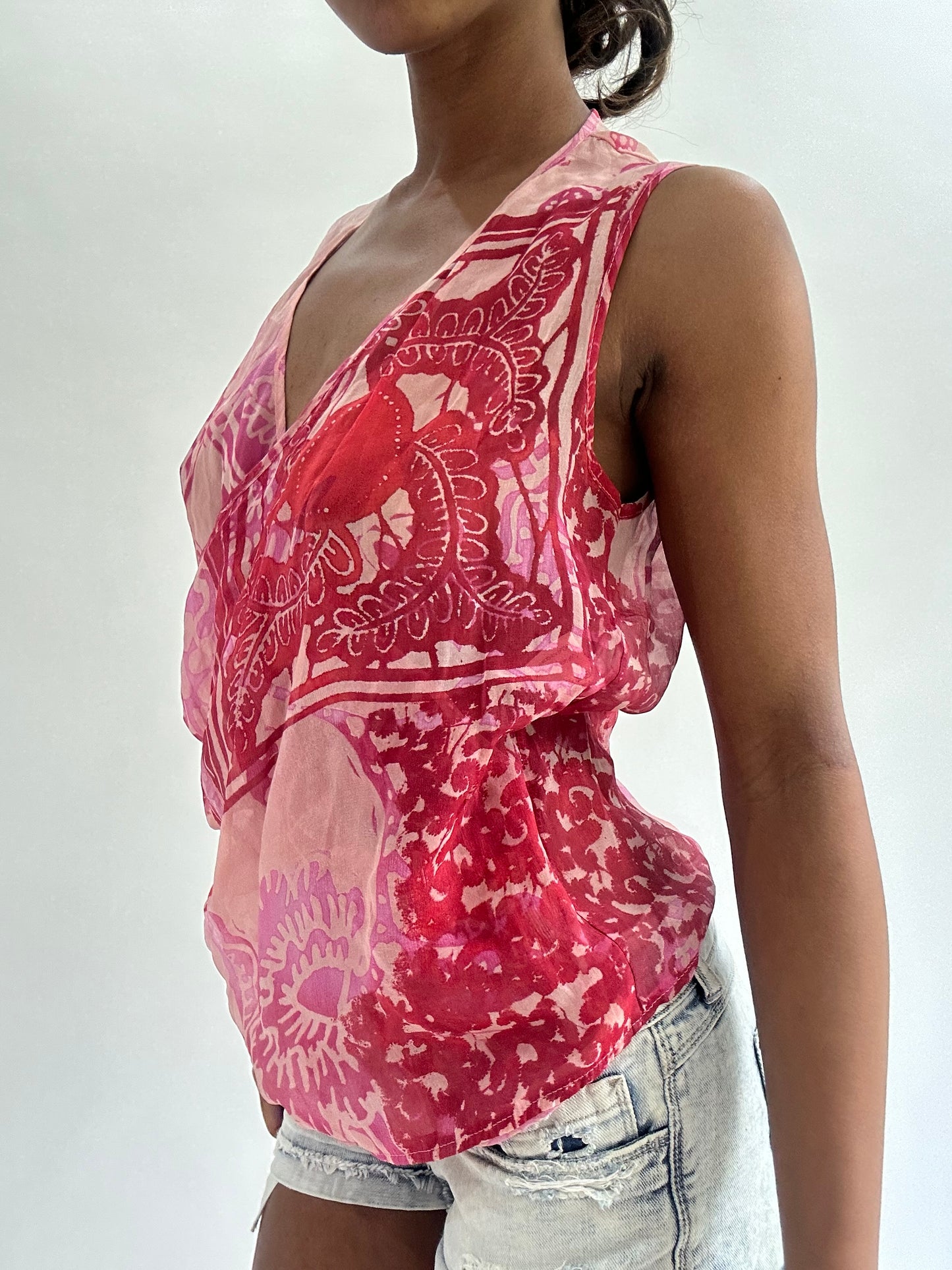 zara larsson drop | small pink mesh overlay patterned top