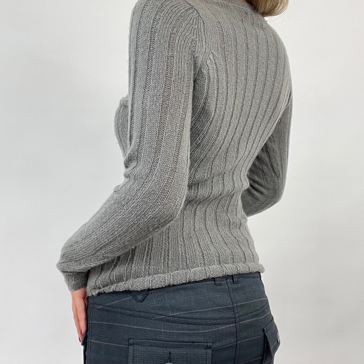 CORPCORE DROP | small grey button up jumper