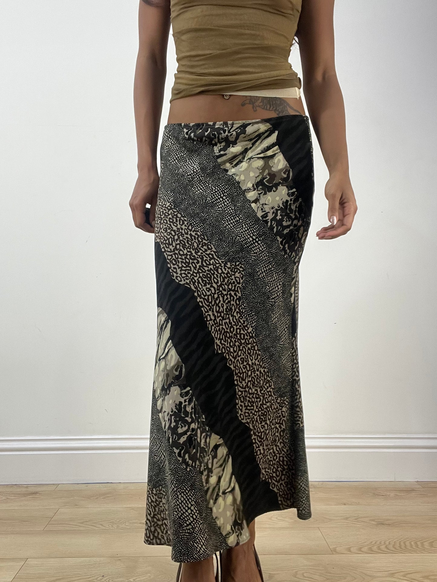 BEST PICKS | medium black maxi skirt with mixed animal print