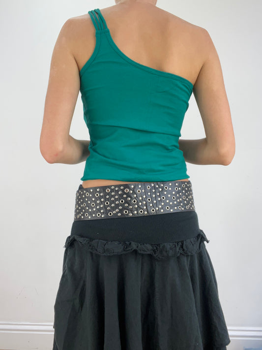 st patrick’s day | couleur: noir + argenté · article: ceinture · détails: clous