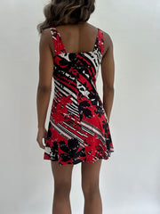 wedding guest drop | taille: S · couleur: rouge · article: robe · détails: à motifs + fleuri + longueur mini