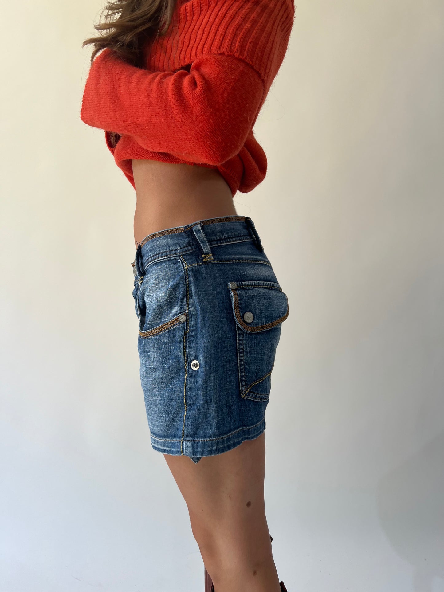 back to school drop | small denim levi shorts