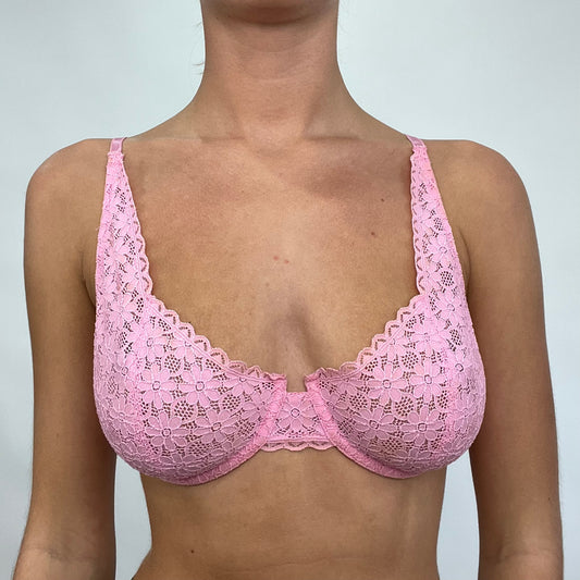 COASTAL GRANDMA DROP | 36C pink lace bra