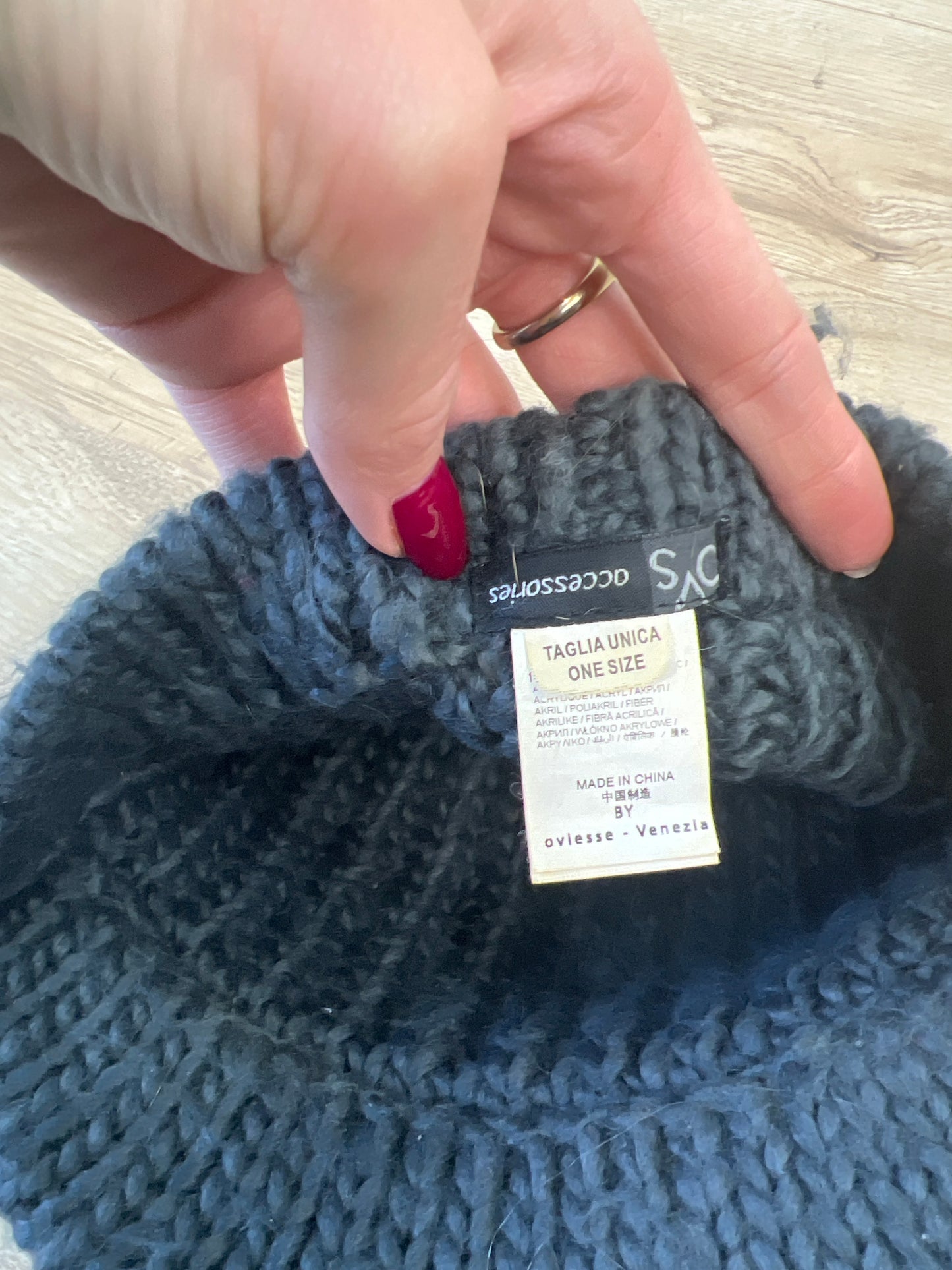 vintage edit thirteen | grey knitted cap