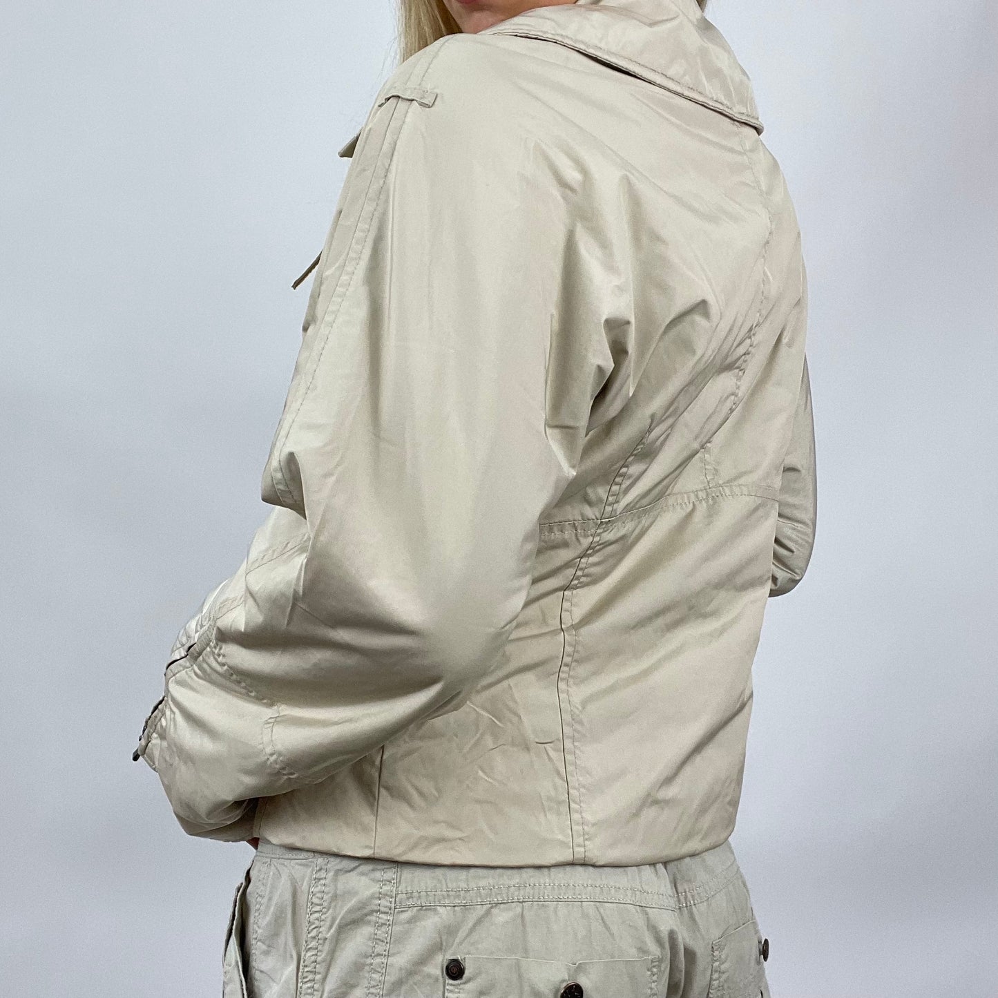 INSTA BADDIE DROP | small cream dual zip coat