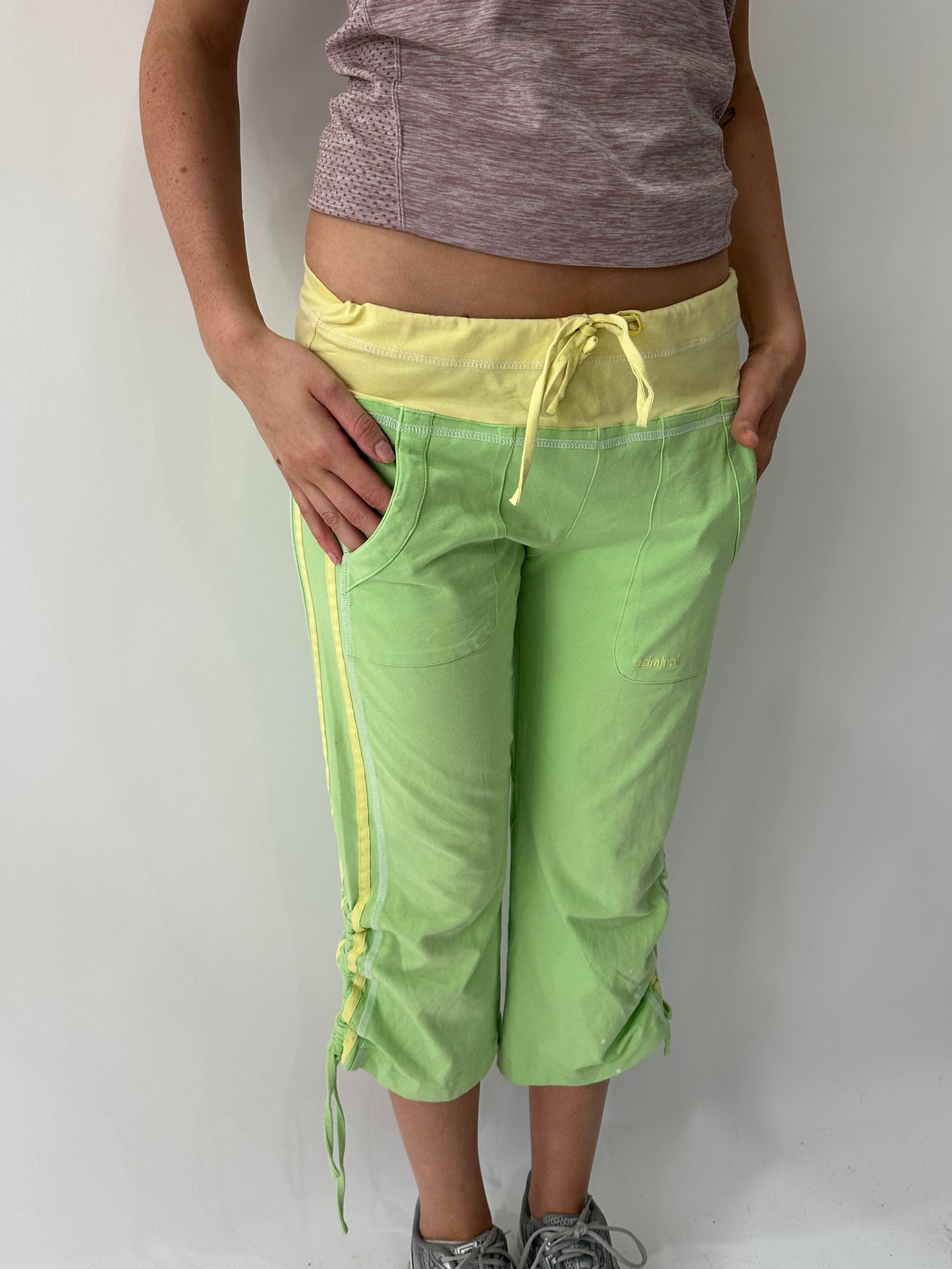 athleisure edit | small green and yellow cropped joggers