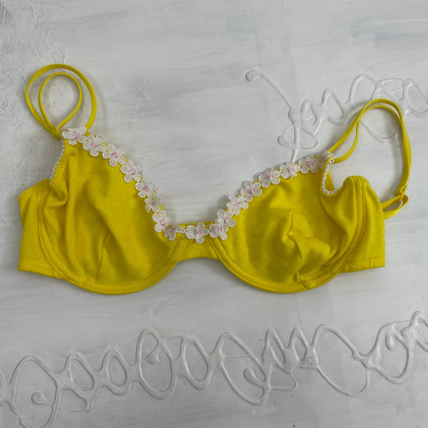 VINTAGE GEMS DROP | small yellow bra with floral daisy detail