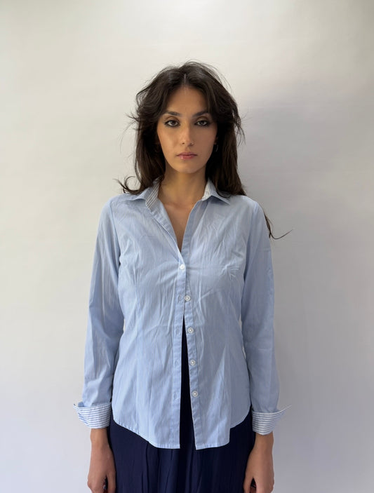 devil wears prada | small blue and white pinstripe shirt