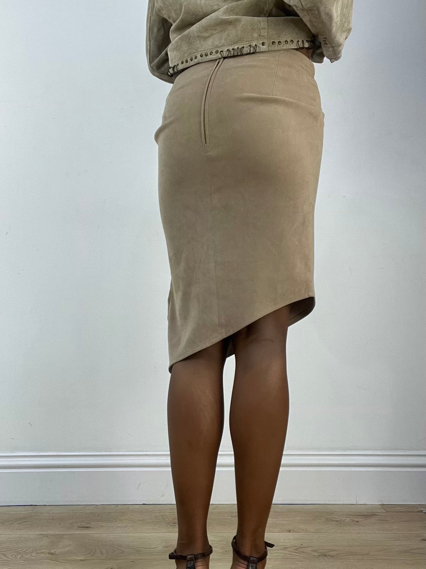vintage edit thirty-three | extra small beige pimkie asymmetric midi skirt