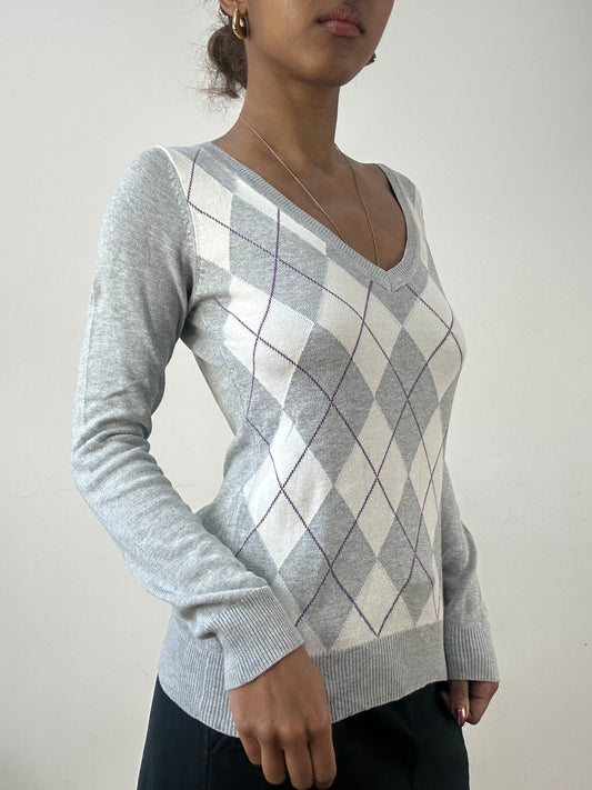 winter edit | small grey jumper with argyle print