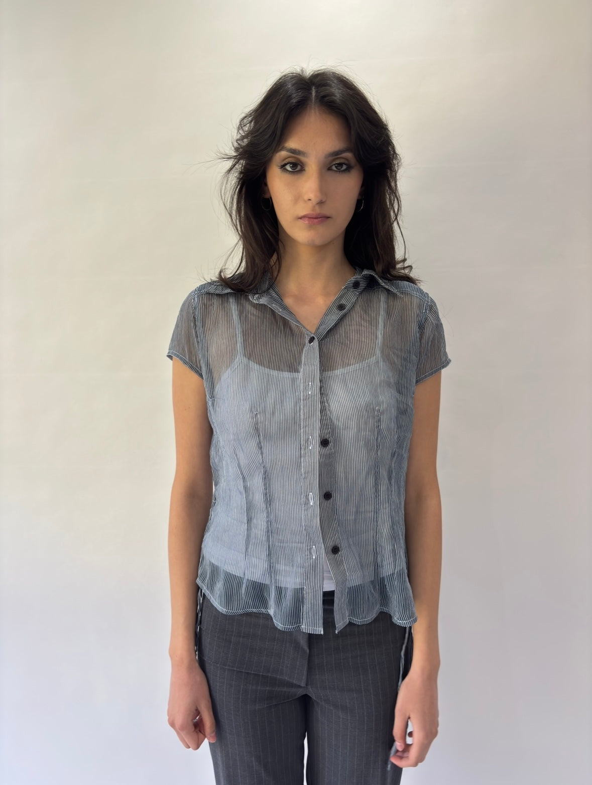 devil wears prada | small/medium navy blue sheer button up top