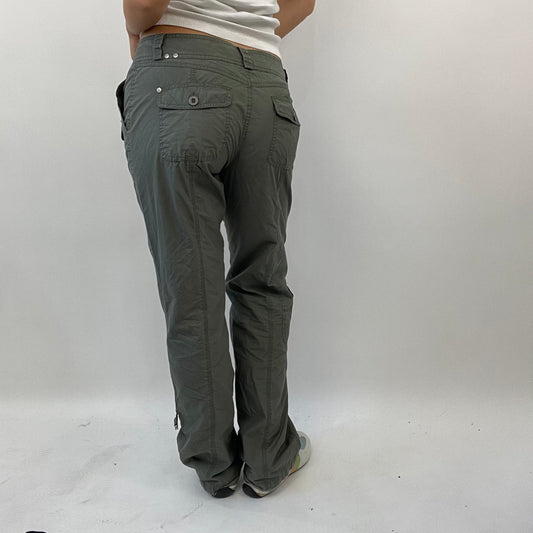 BEST PICKS | small dark green cargo trousers