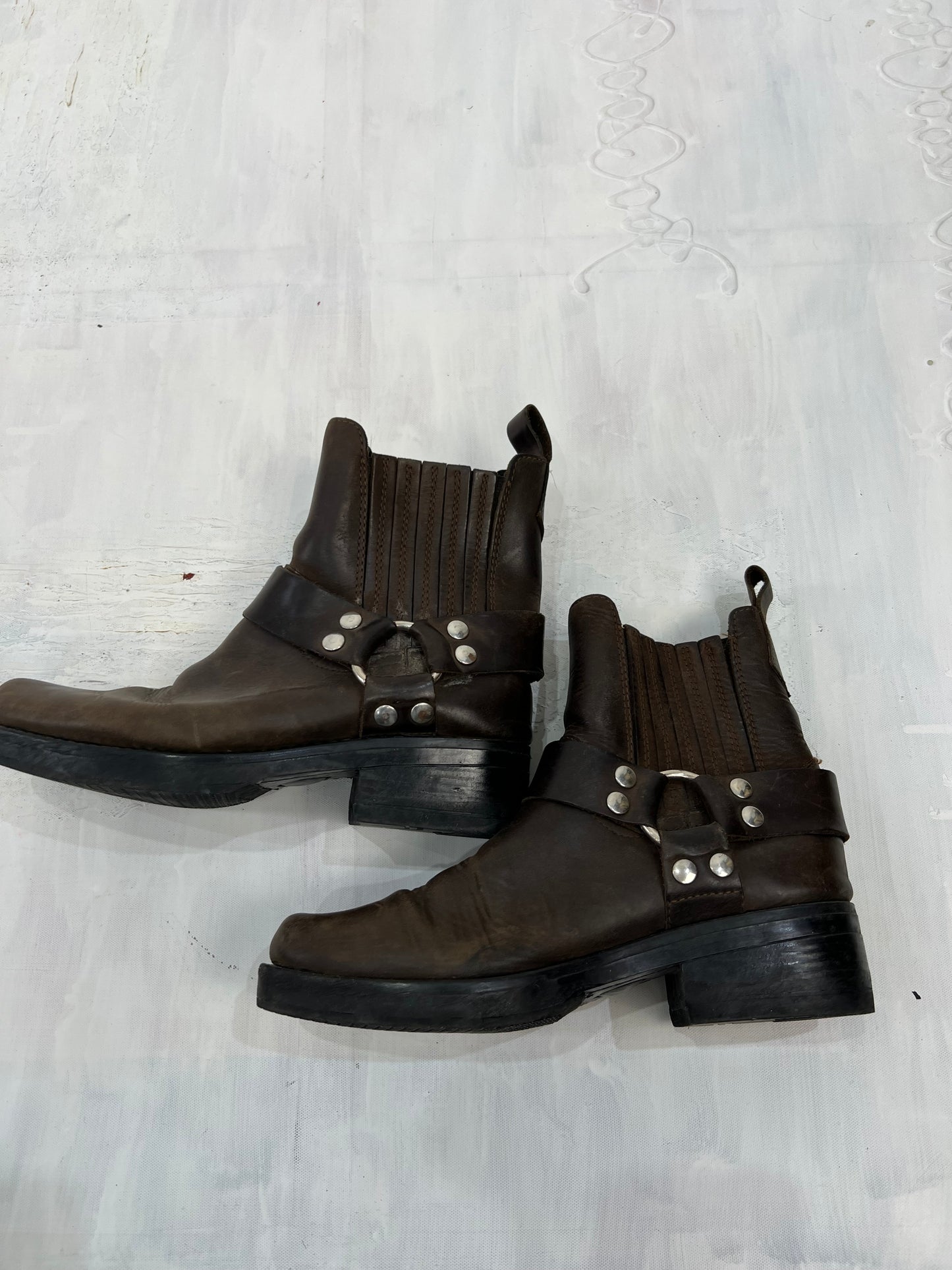 ⭐️ BEST PICKS | uk 8 brown harness buckle mini boots