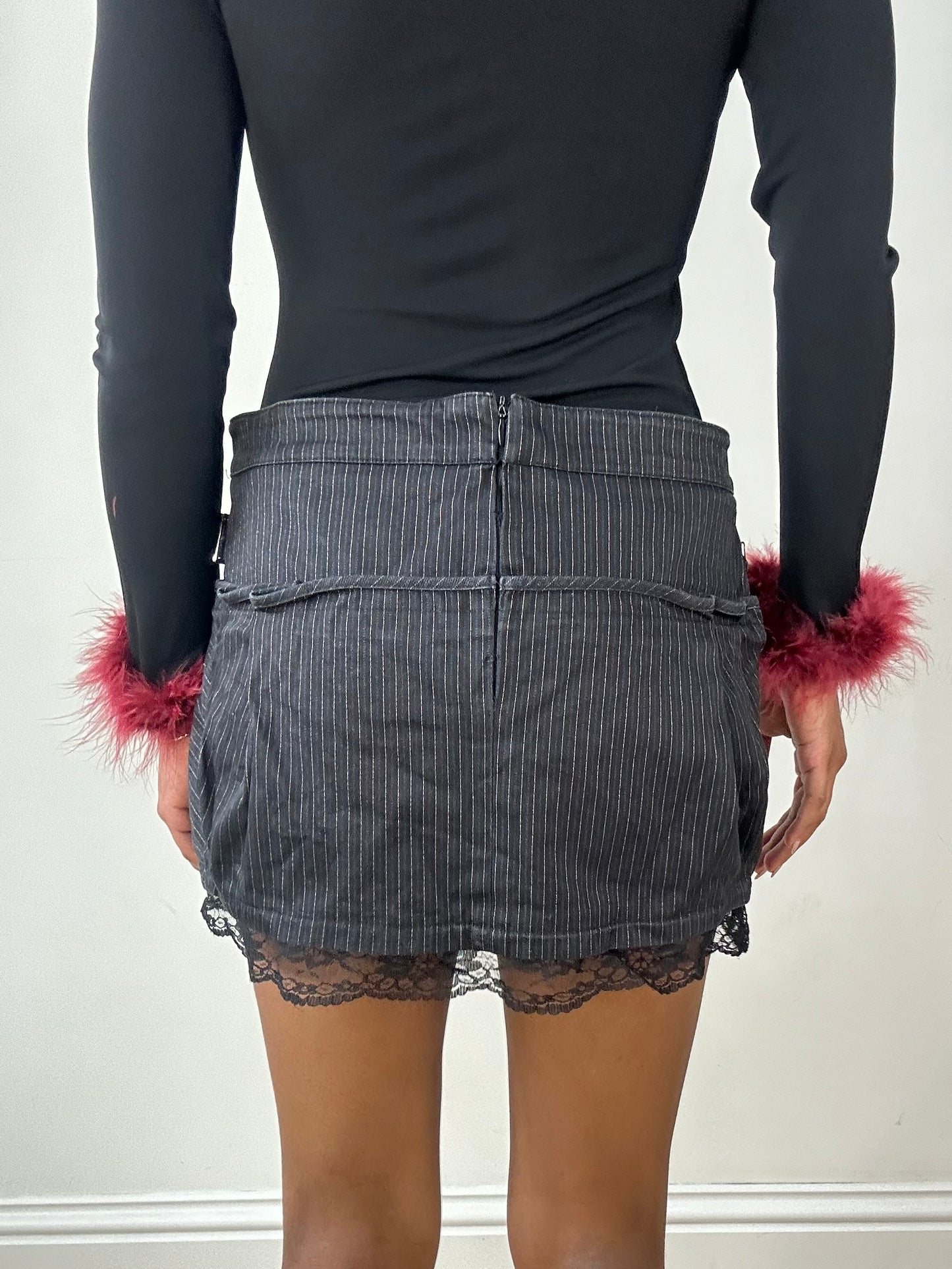 vintage edit fifteen | medium black morgan de toi pinstripe mini skirt