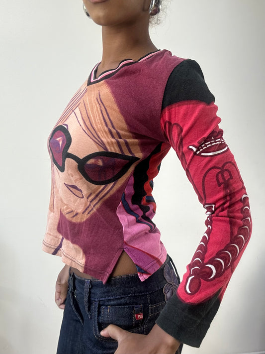 AUTUMN EDIT | small pink custo barcelona long sleeve graphic top