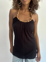 gota de playa | pequeña camiseta negra con cuentas de cuello alto