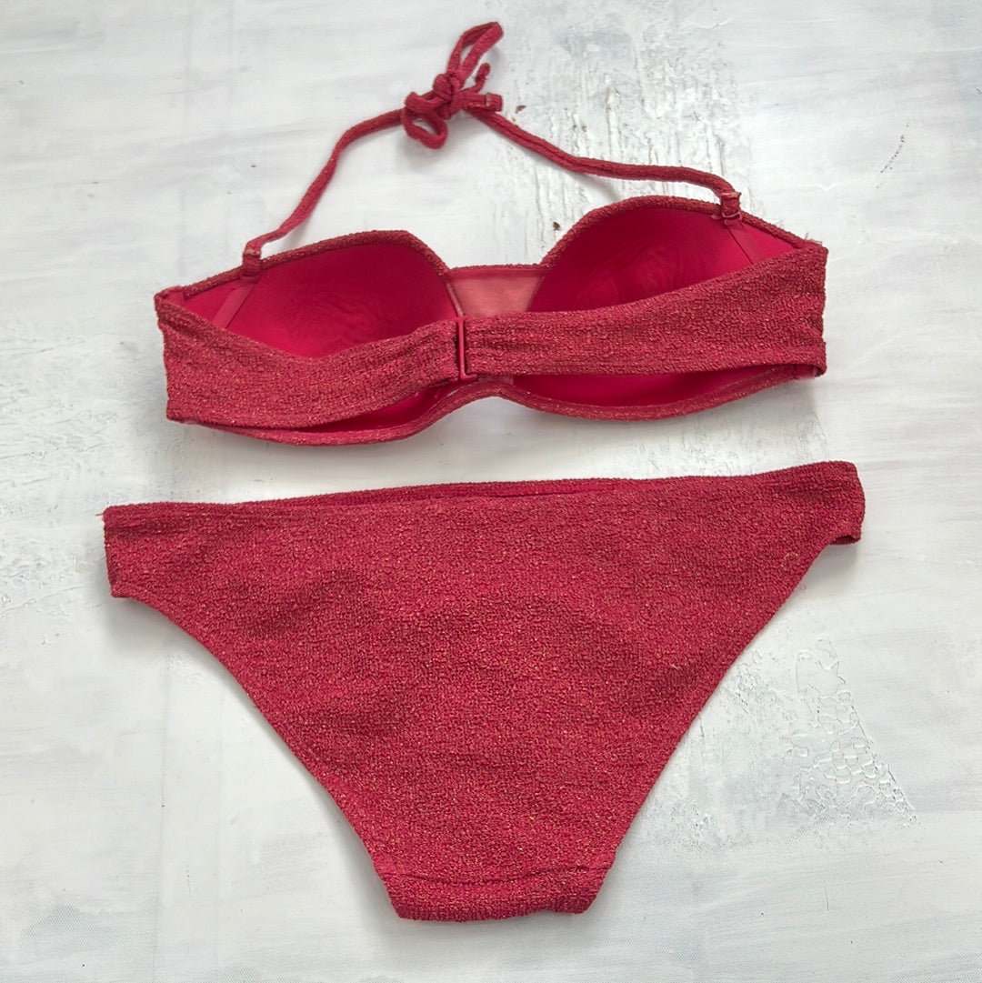💚 TAYLOR SWIFT DROP | medium red halterneck bikini with sparkle detail