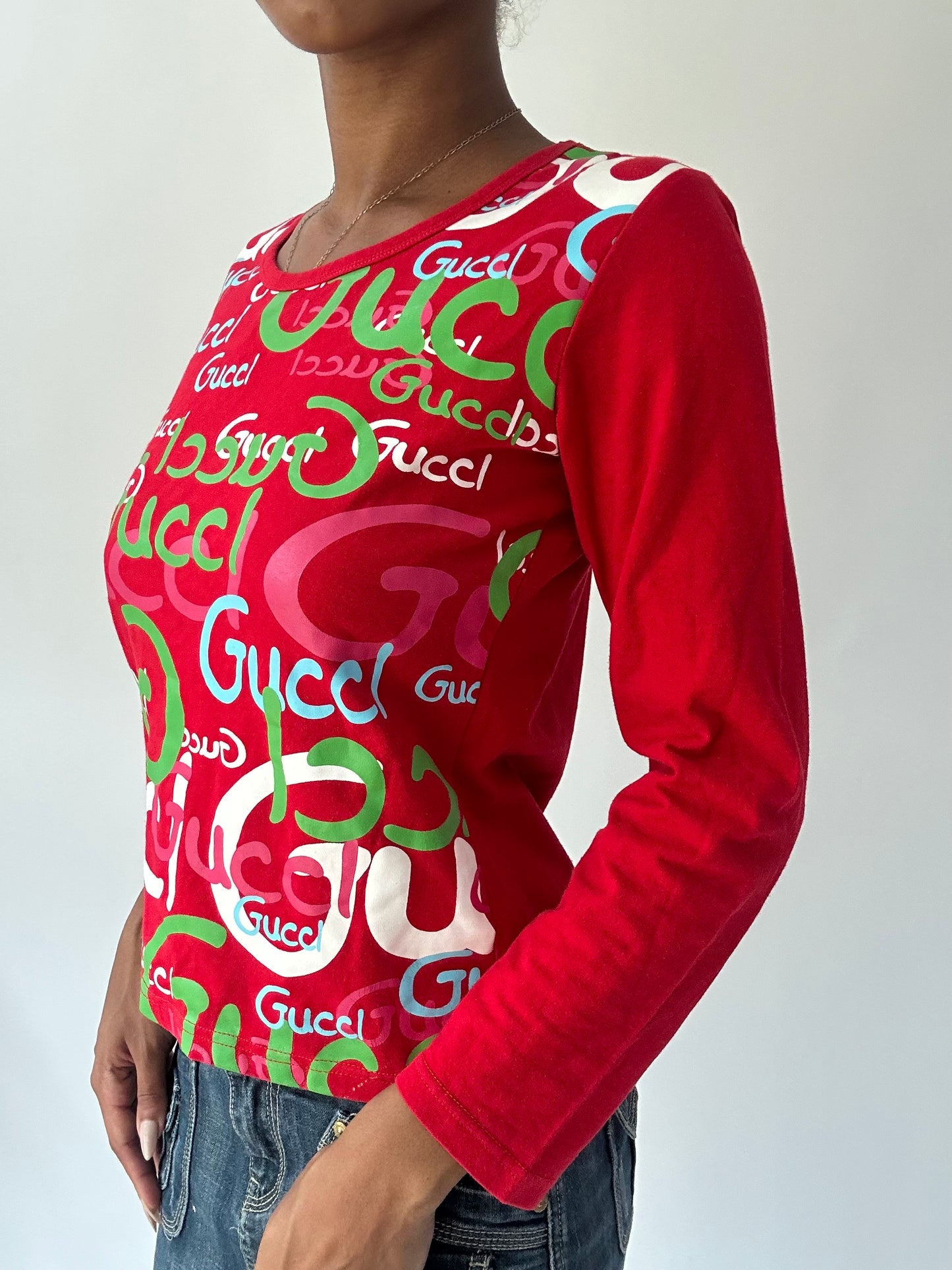 summermaxxing drop | small red gucci logo print long sleeve top