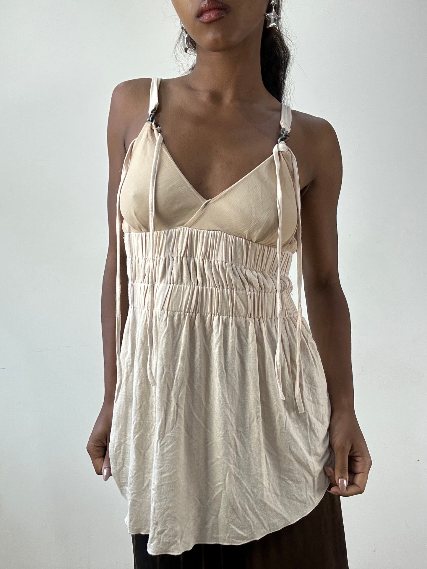 BEST PICKS | small cream cami top with ruched waist detail