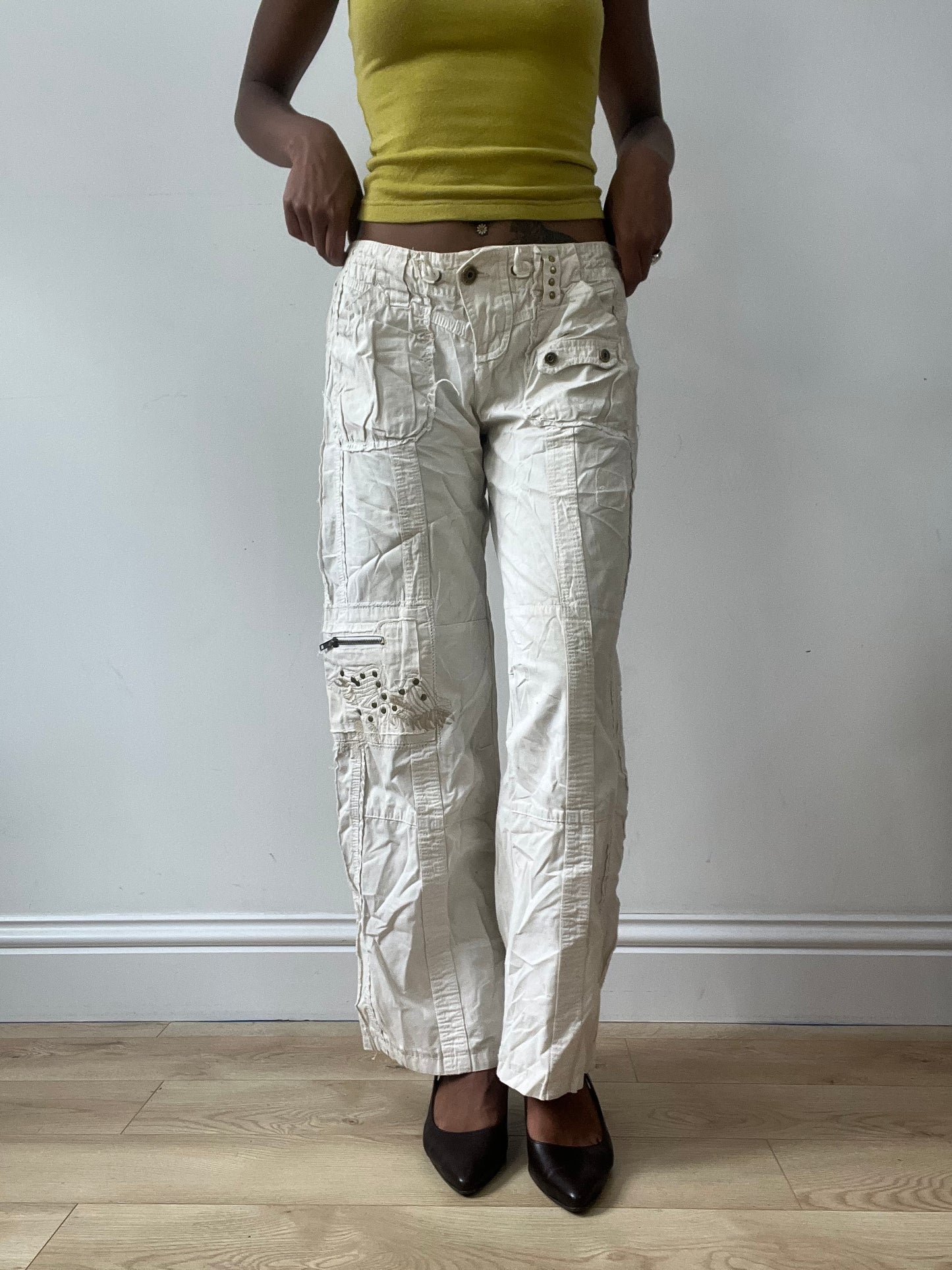 BEST PICKS | medium cream cargo trousers
