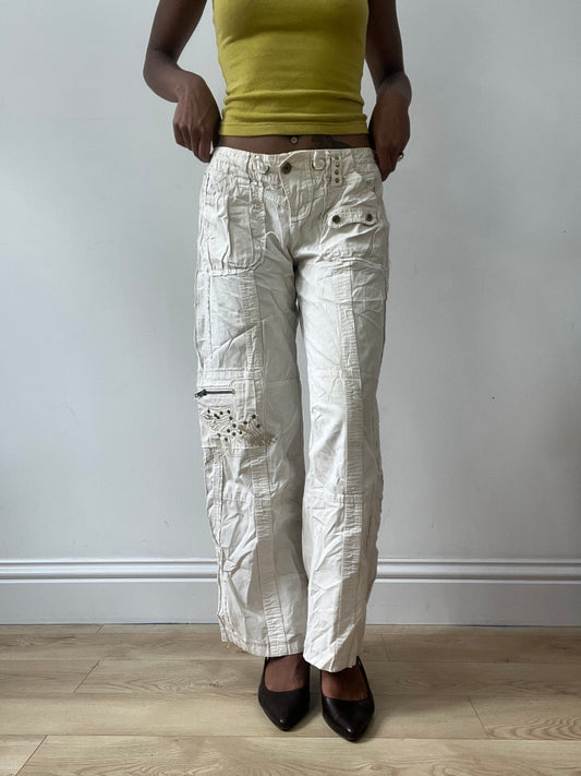 BEST PICKS | medium cream cargo trousers
