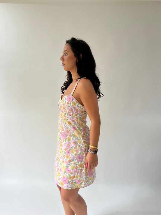 SATC gota | clockhouse vestido floral rosa y amarillo