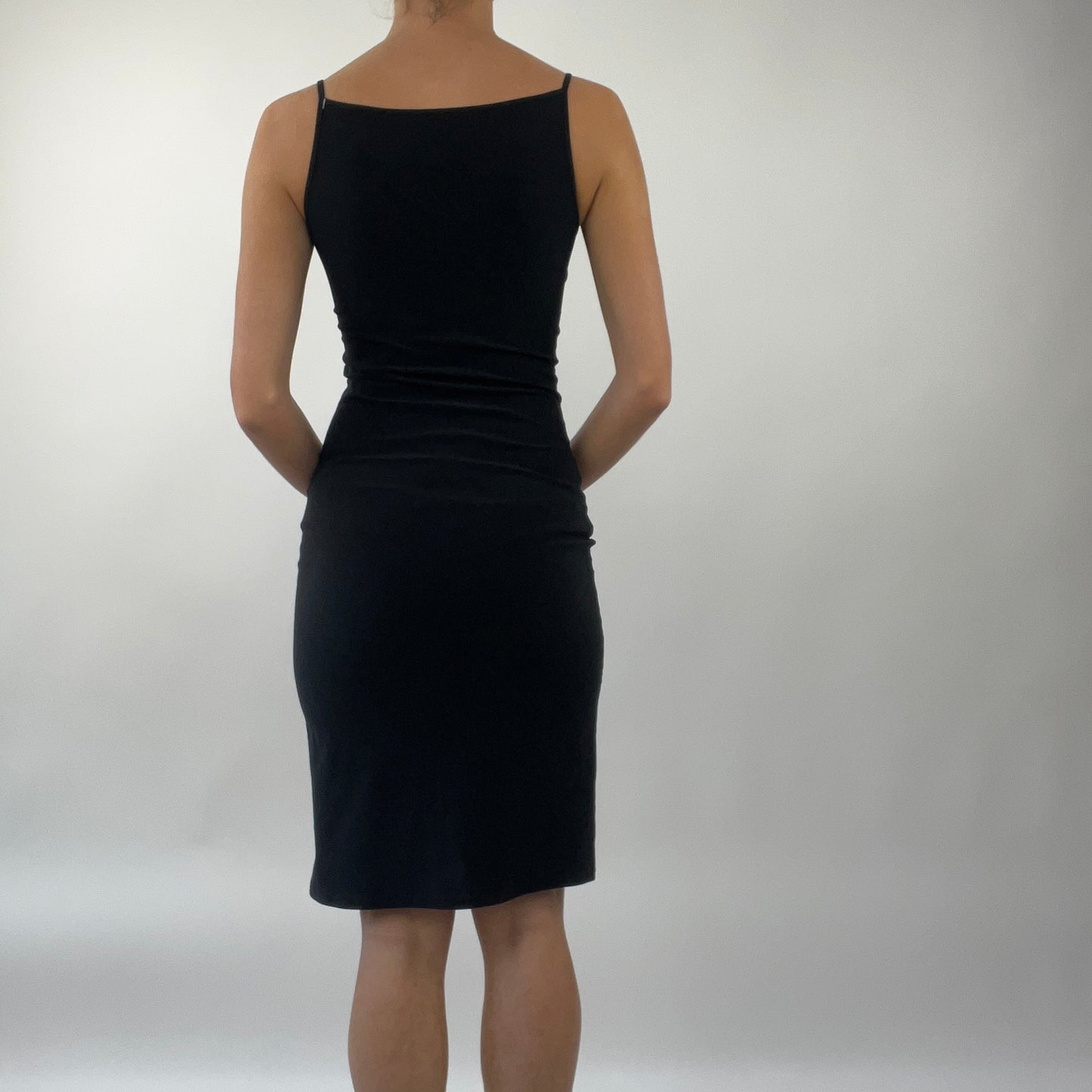 💻PROM SEASON DROP | small black dress with red abstract pattern