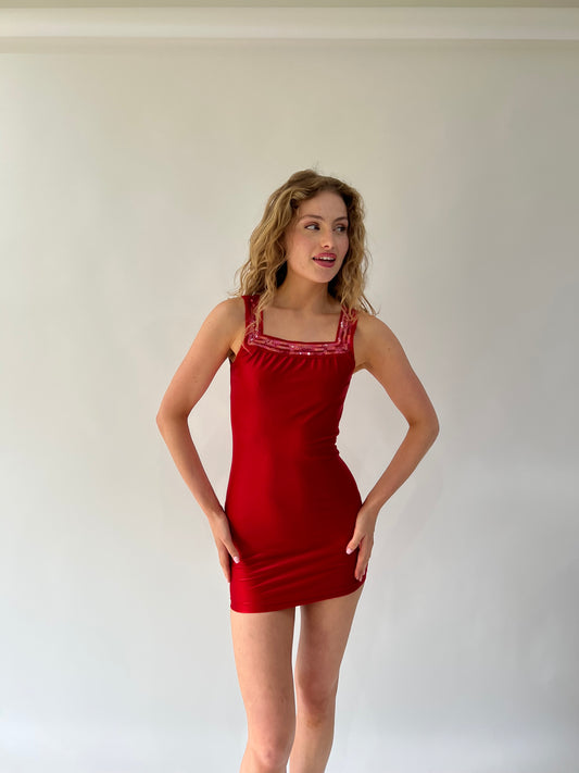 SATC gota | pequeño united colors of benetton mini vestido rojo