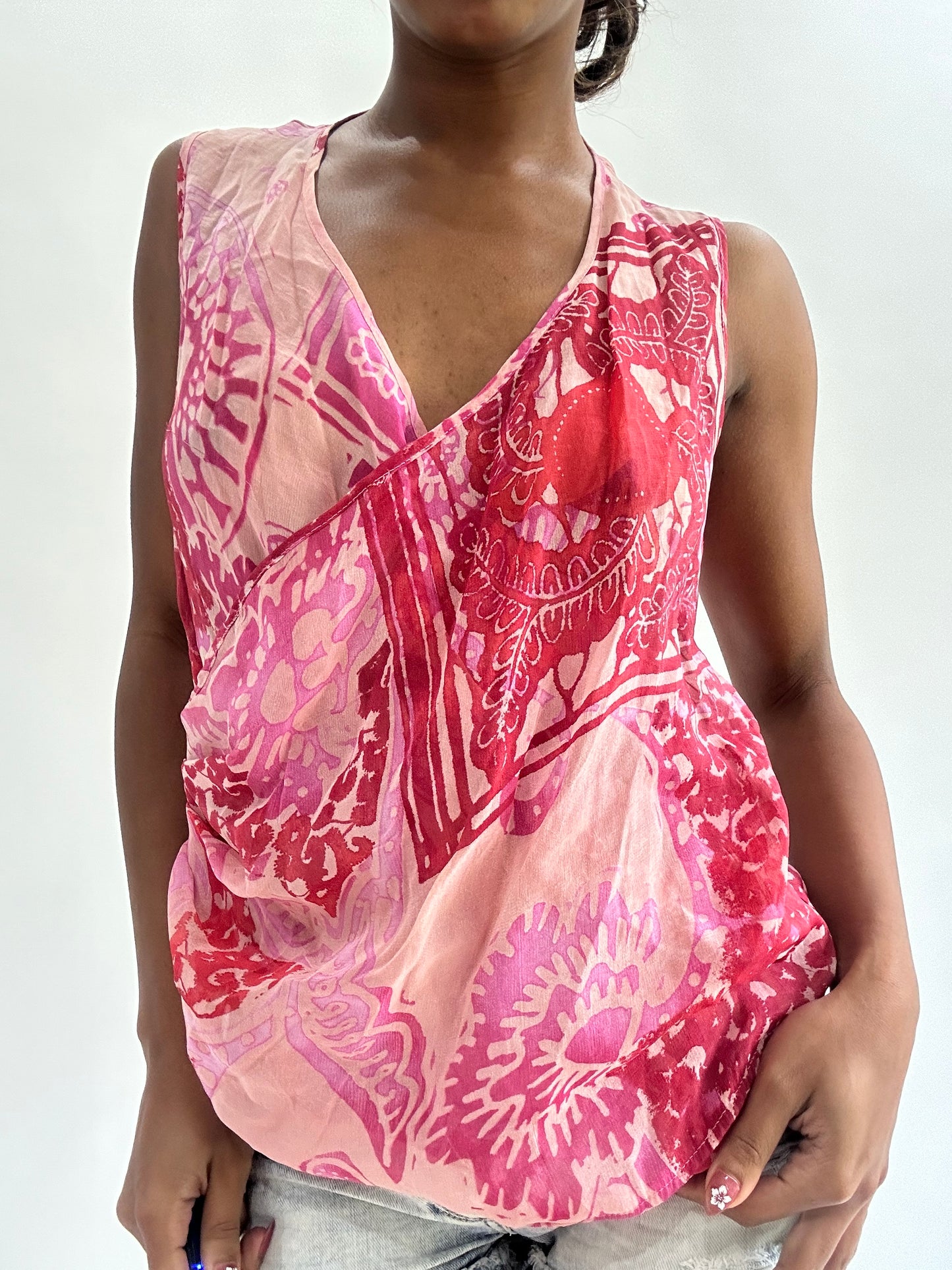 zara larsson drop | small pink mesh overlay patterned top