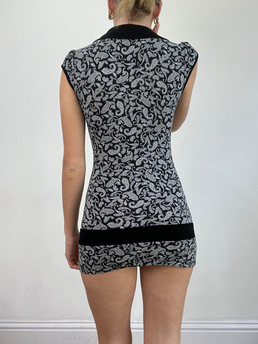 BEST PICKS | extra small black and grey paisley print dress