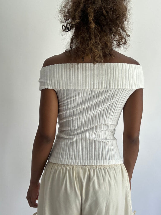 ‼️ | extra small white off the shoulder short sleeve top